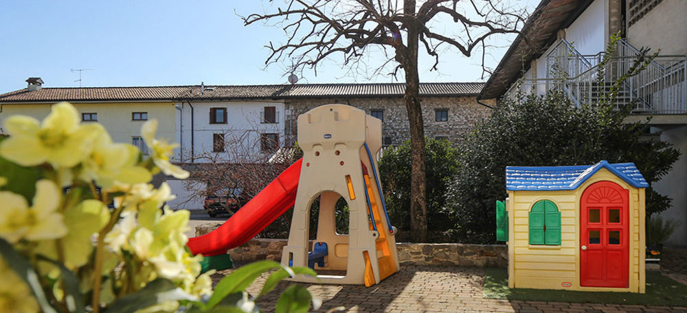 Agriturismo Tonutti Villa Tavagnacco Exterior foto